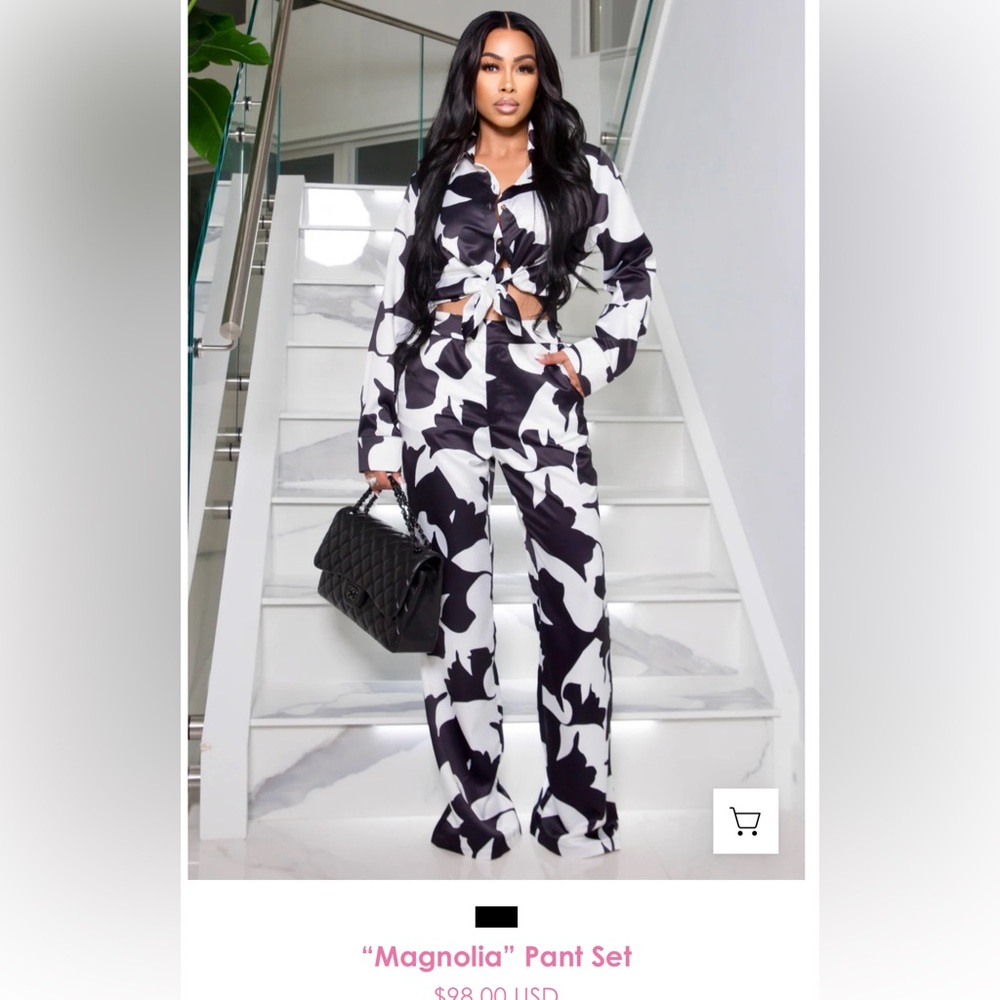 2 piece set! Perfect for brunch or vacation! Brand new and never worn.